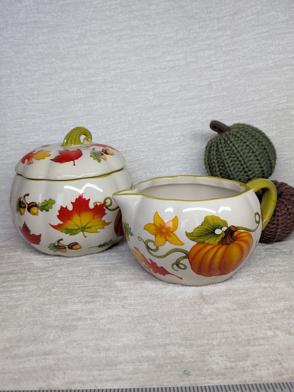 Ceramic Autumn Pumpkin & Leaf Creamer and Sugar Set - Like New